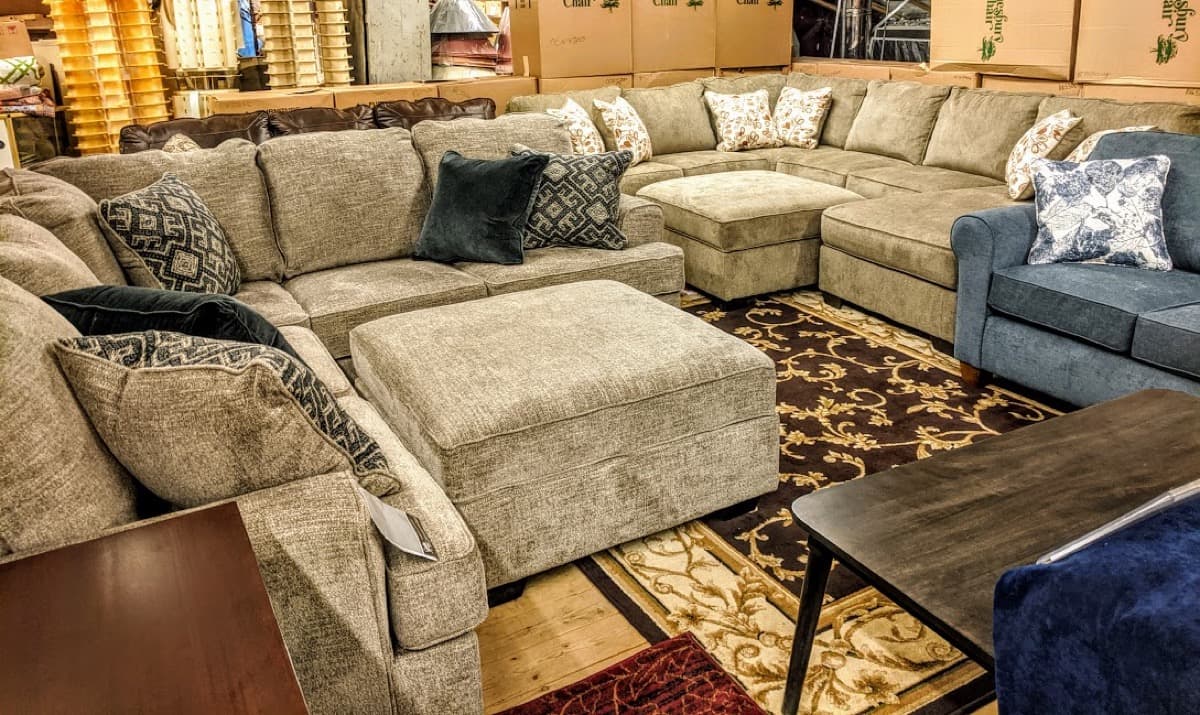 Sofa 7 (J&J Redo)